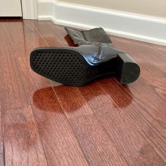 A2 tall dark brown boots - Picture 9 of 12